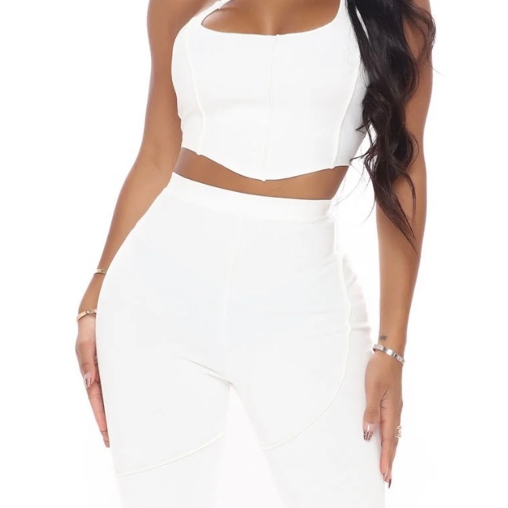 More about me pant set white. Size Large with tag. Never worn.